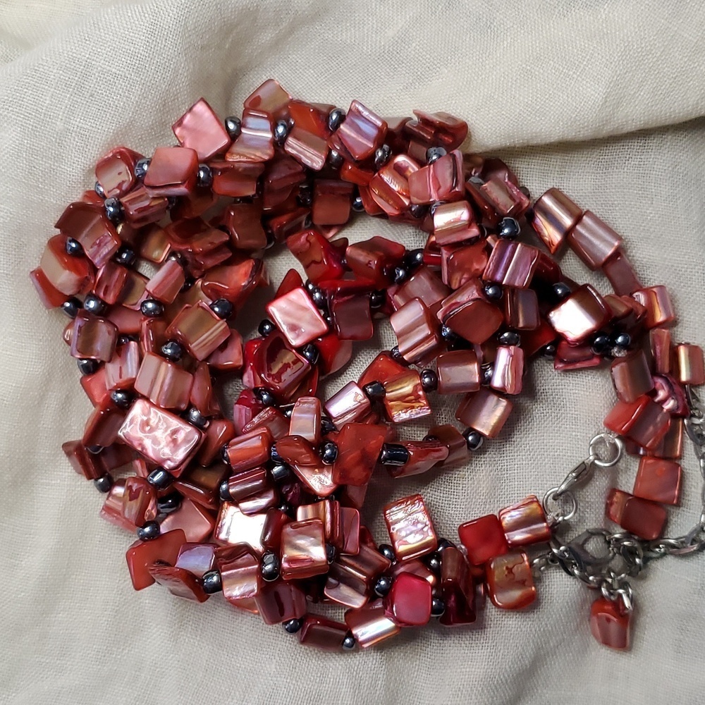 Cranberry Red Shell And Hematite Set - image 3